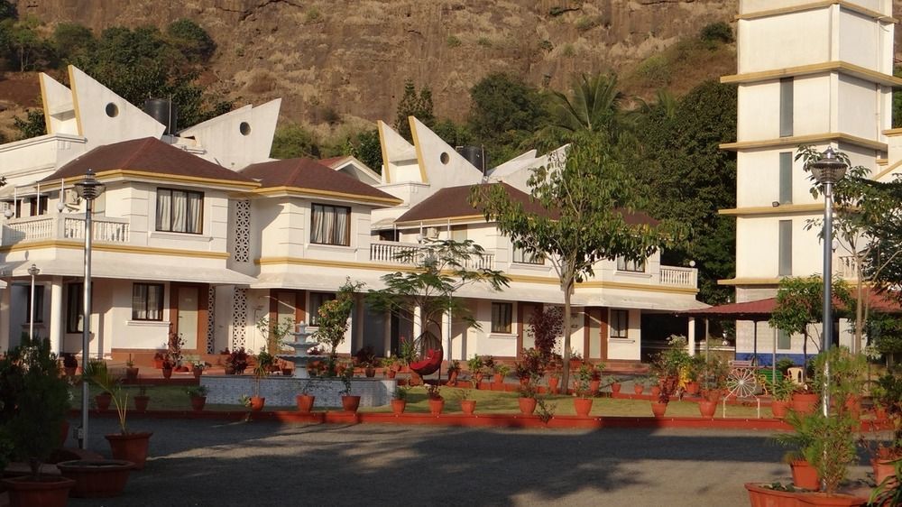 Sereniity Resort Lonavala Exterior foto